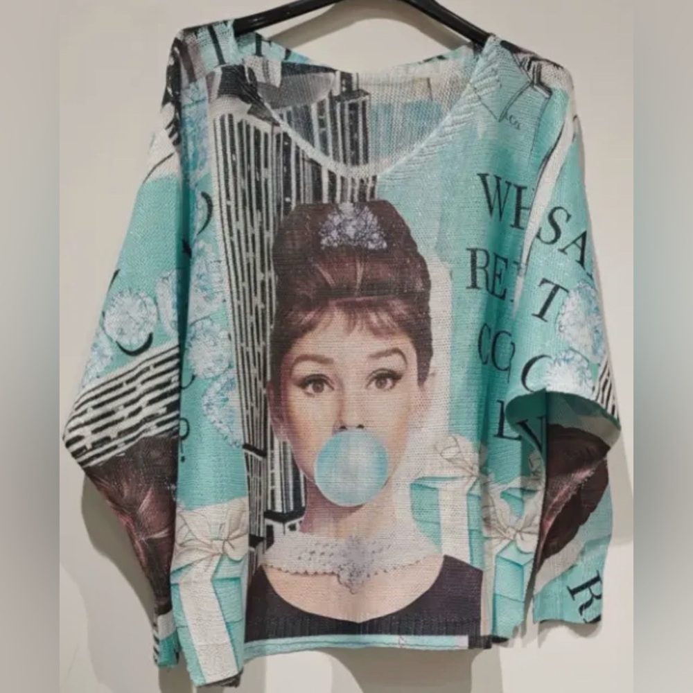 Italian Made Audrey Hepburn Breakfast at Tiffany’s Graphic Print Women's Top